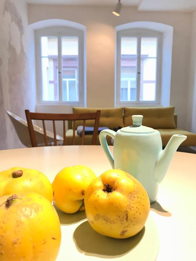 Boutique-Ferienwohnung Im Alten Weinhaus Moser 格林施塔特 外观 照片