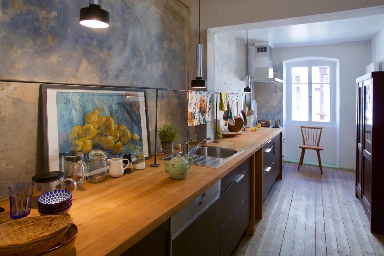 Boutique-Ferienwohnung Im Alten Weinhaus Moser 格林施塔特 外观 照片