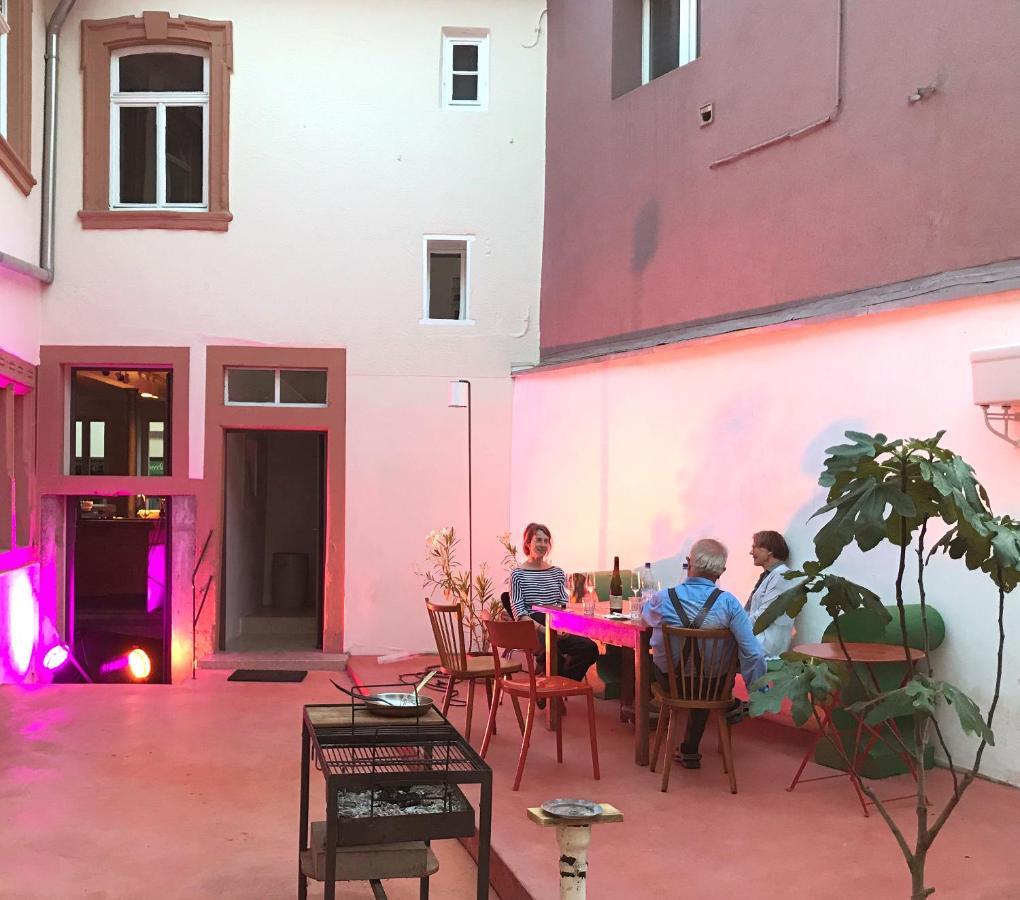 Boutique-Ferienwohnung Im Alten Weinhaus Moser 格林施塔特 外观 照片